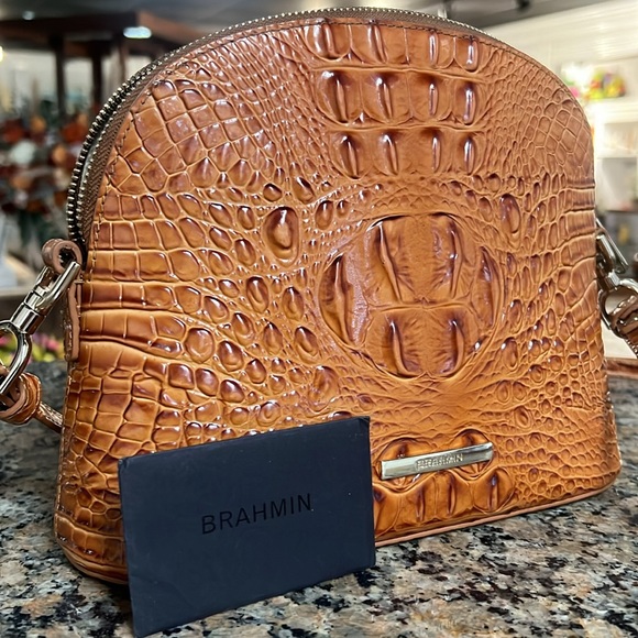 Beautiful Brahmin crossbody purse - Picture 11 of 13